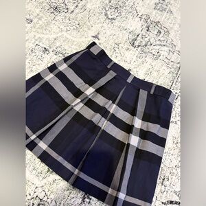 Burberry girl Navy mini Skirt 12y